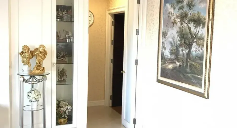 For rent 3 bedrooms condo in Bang Kho Laem, Bangkok