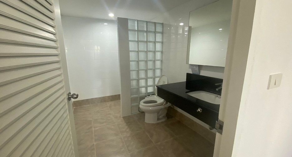 Apartamento en alquiler de 2 habitaciones en Watthana, Bangkok