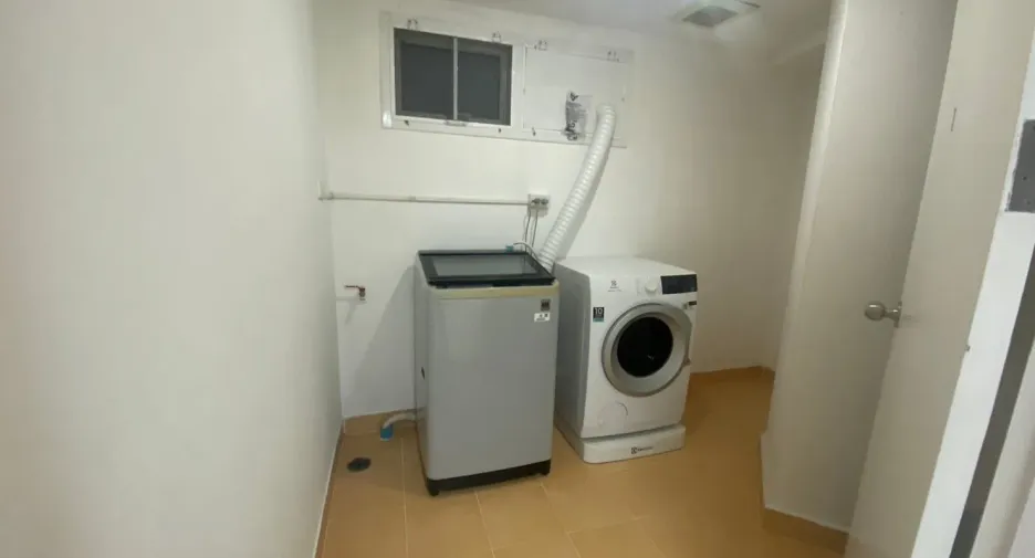Apartamento en alquiler de 2 habitaciones en Watthana, Bangkok