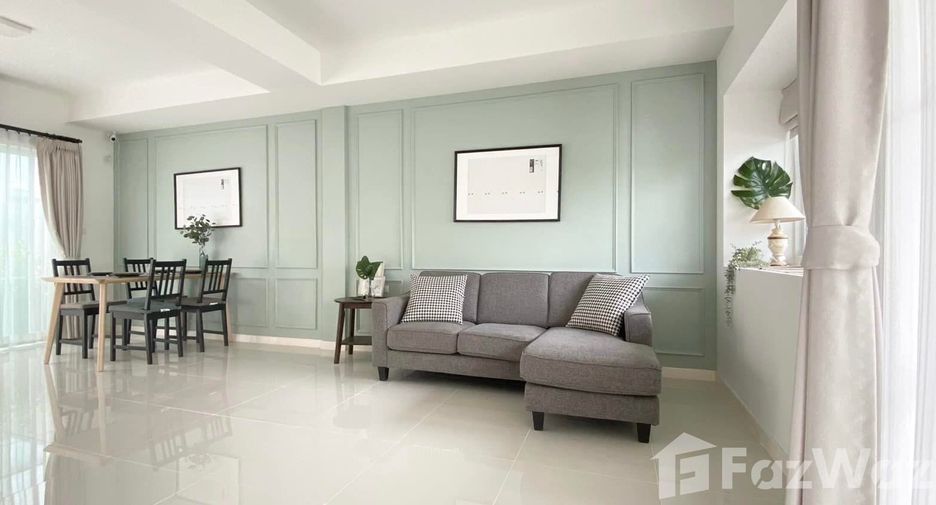 For rent 3 bedrooms townhouse in Prawet, Bangkok
