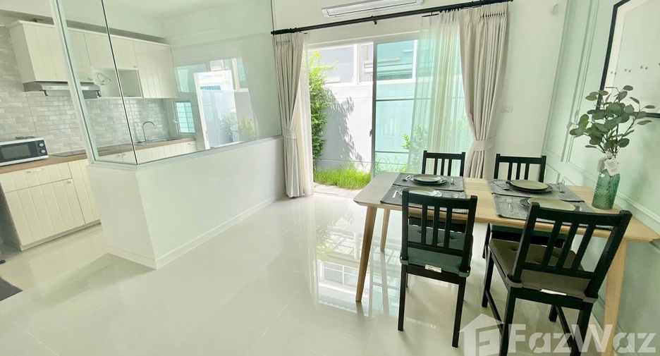 For rent 3 bedrooms townhouse in Prawet, Bangkok