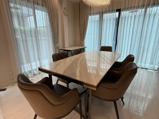 出租 4 卧室 独立屋 在 Saphan Sung, 曼谷