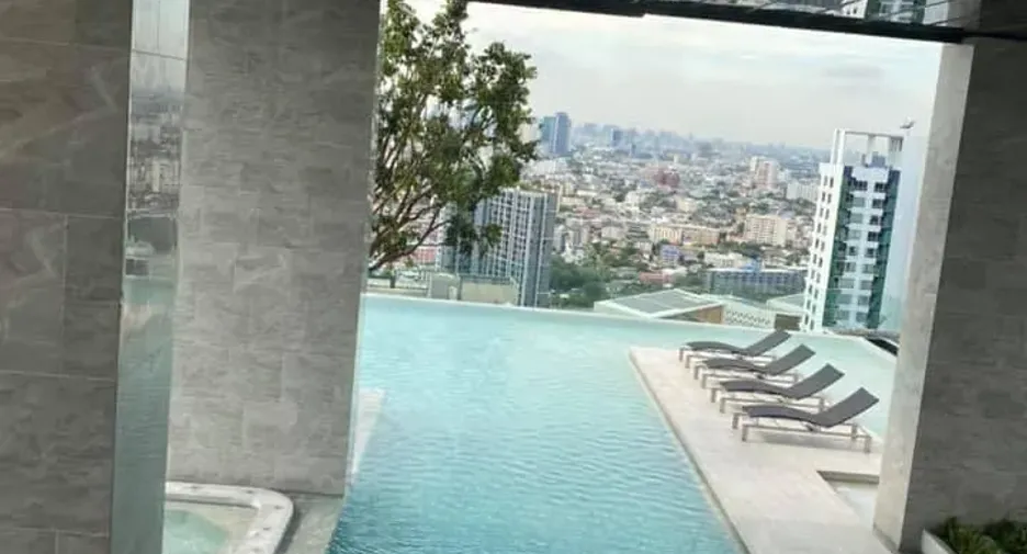 À louer studio condo à Watthana, Bangkok