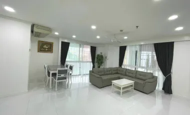 À louer 2 chambres condo à Watthana, Bangkok