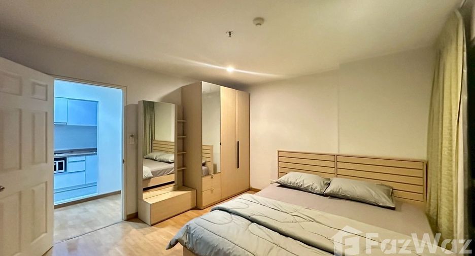 For rent 1 bed condo in Huai Khwang, Bangkok