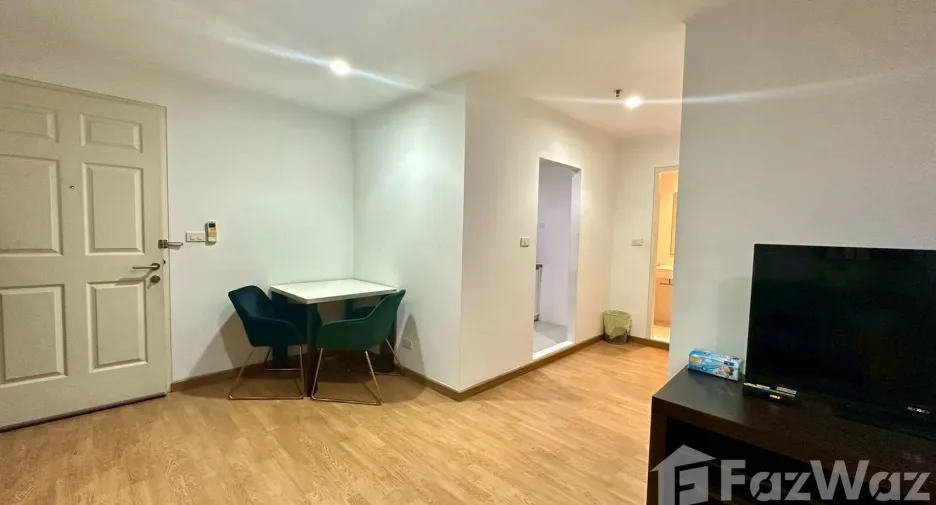 For rent 1 bed condo in Huai Khwang, Bangkok