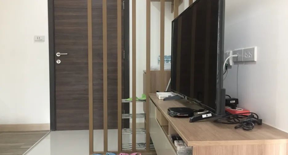 For rent 1 bed condo in Phra Khanong, Bangkok