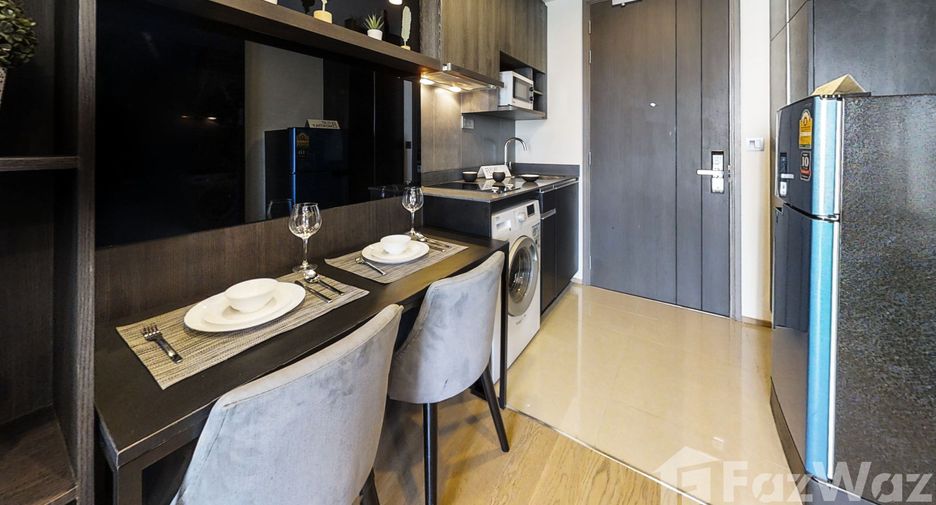 For rent 1 bed condo in Bang Rak, Bangkok