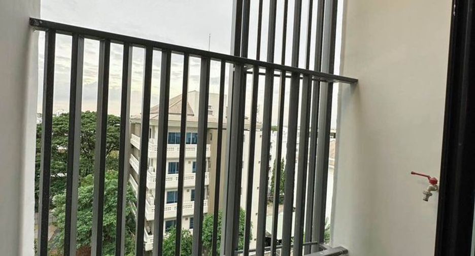 À louer 1 chambre condo à Khan Na Yao, Bangkok