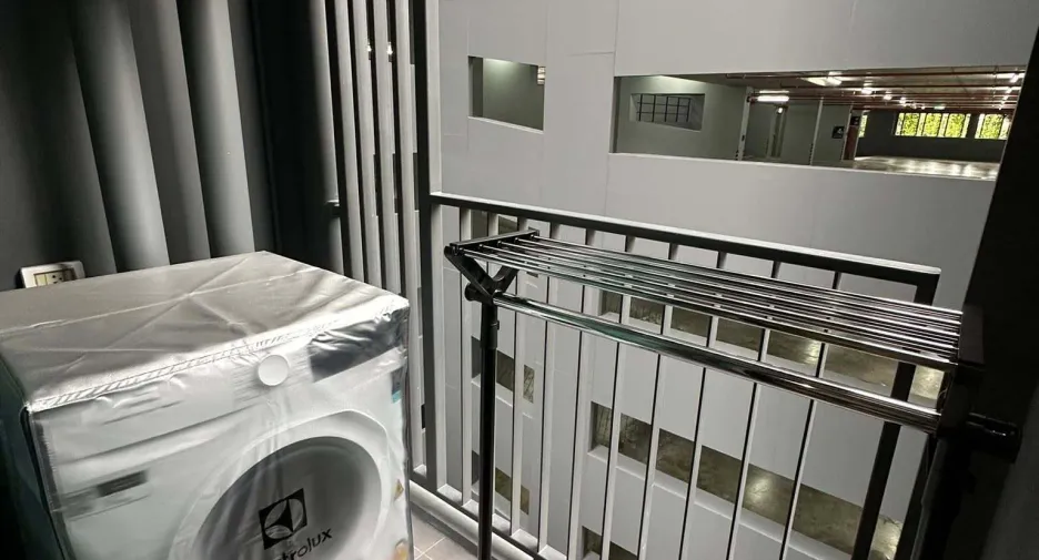 For rent 1 bed condo in Bang Rak, Bangkok