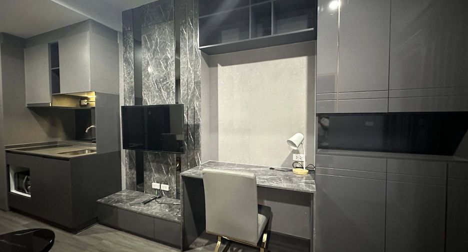 For rent 1 bed condo in Bang Rak, Bangkok