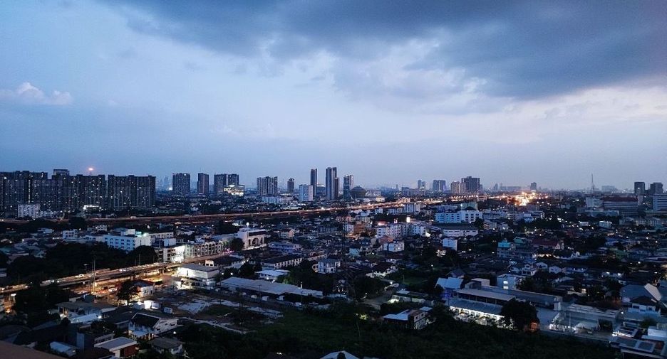 Wohnung zur Miete mit 1 Zimmer in Bang Sue, Bangkok