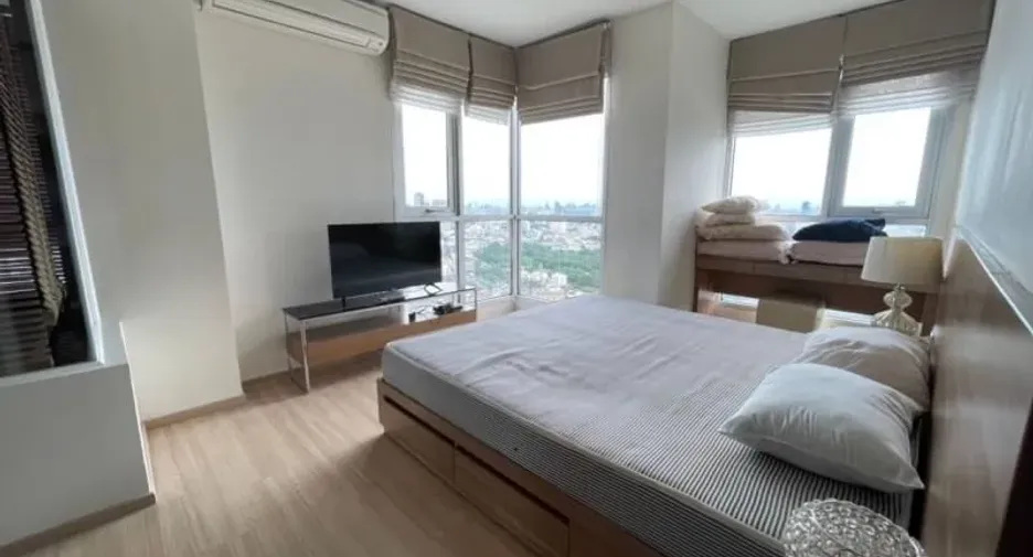 À louer 2 chambres condo à Sathon, Bangkok