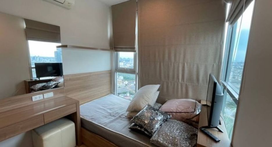 À louer 2 chambres condo à Sathon, Bangkok