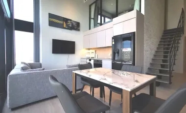 Condo en alquiler de 2 habitaciones en Sathon, Bangkok