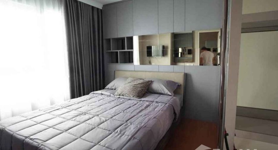 À louer 3 chambres condo à Huai Khwang, Bangkok