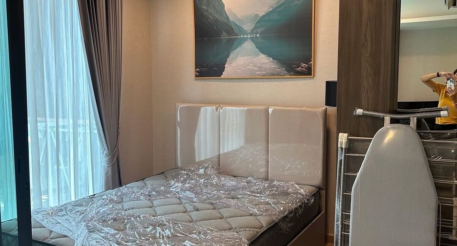For rent 1 bed condo in Huai Khwang, Bangkok