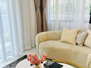 出租 4 卧室 联排别墅 在 Bang Phli, Samut Prakan