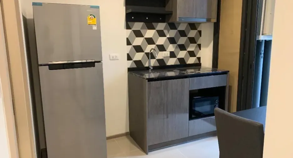 Condo en alquiler de 1 habitaciones en Watthana, Bangkok