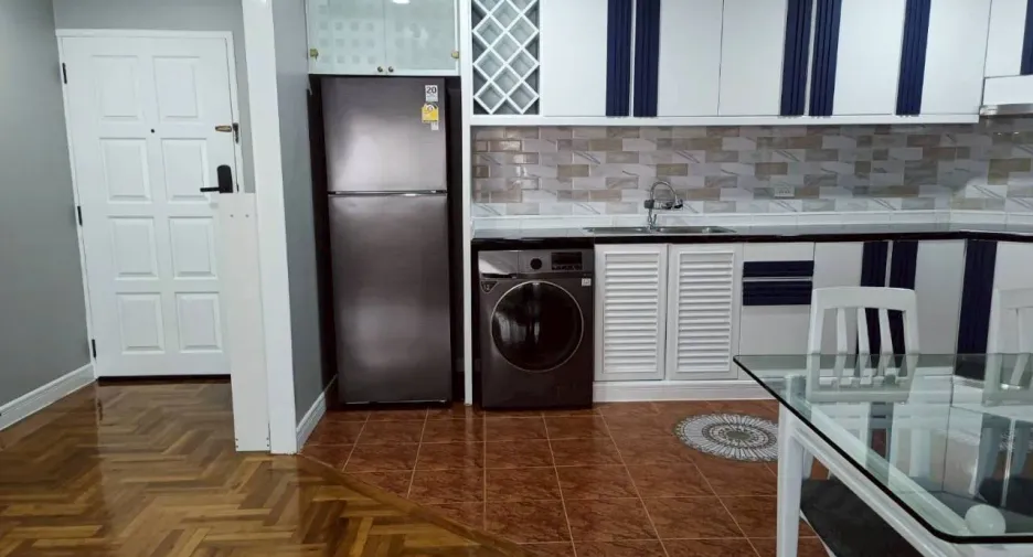 Condo en alquiler de 2 habitaciones en Watthana, Bangkok