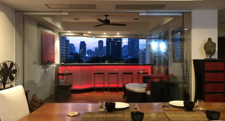 For rent 3 bedrooms condo in Watthana, Bangkok