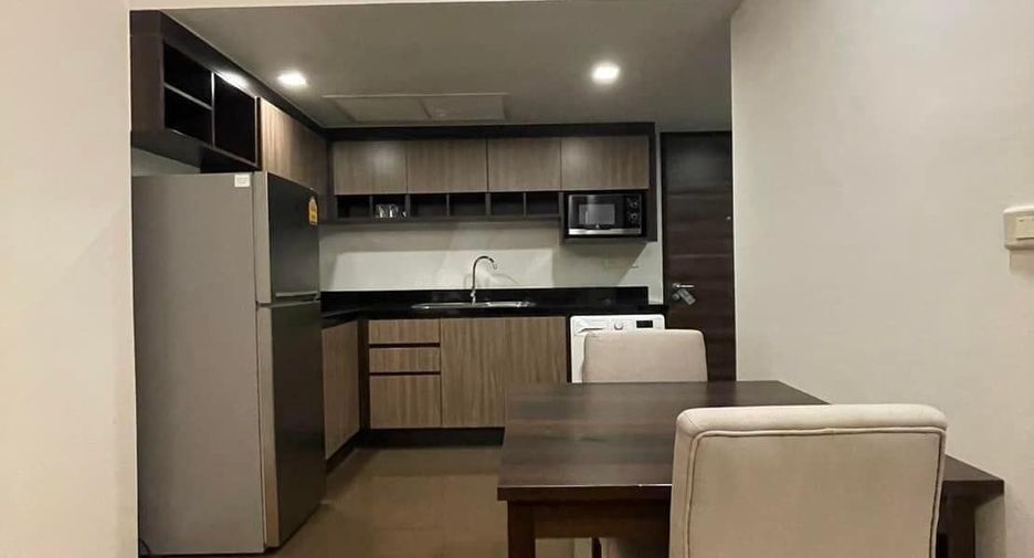 À louer 1 chambre condo à Khlong Toei, Bangkok