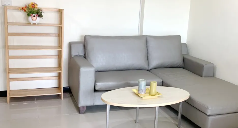 For rent 2 bedrooms apartment in Khlong Toei, Bangkok