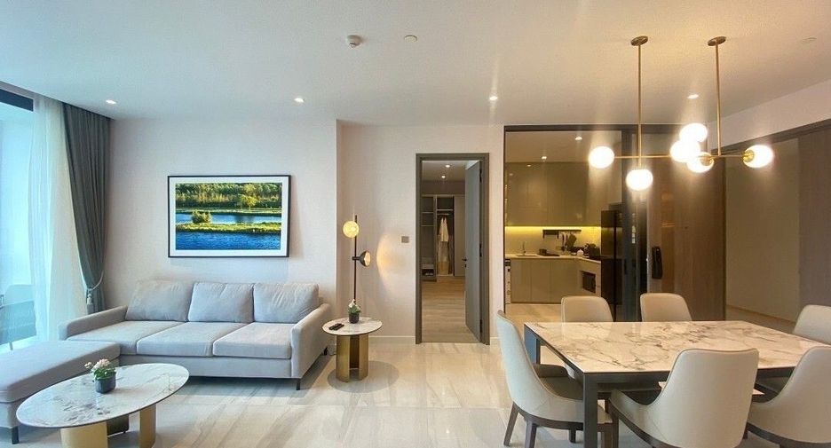 For rent 3 bedrooms condo in Sathon, Bangkok