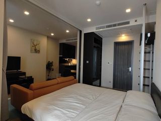 Wohnung zur Miete mit Studio in Khlong Toei, Bangkok