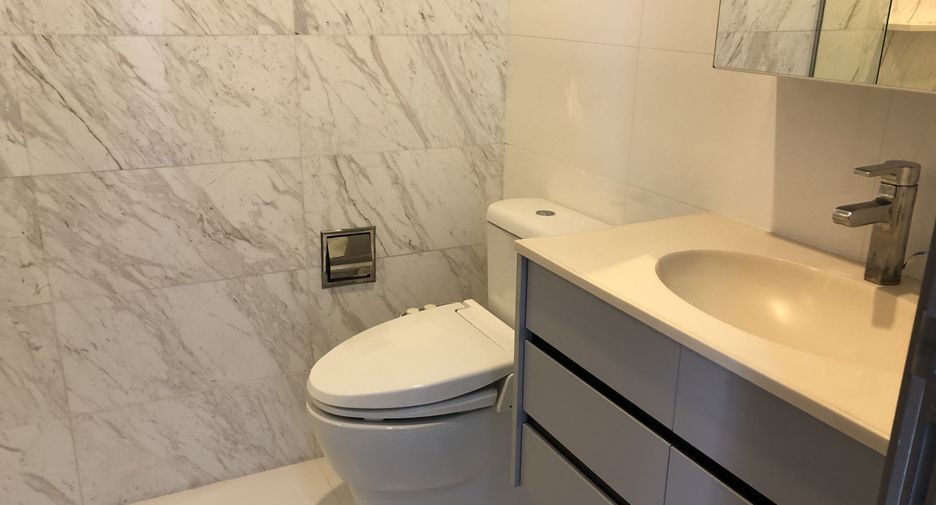 Condo en alquiler de 2 habitaciones en Watthana, Bangkok