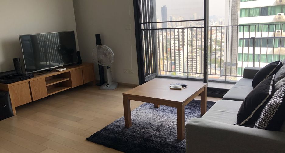 Condo en alquiler de 2 habitaciones en Watthana, Bangkok