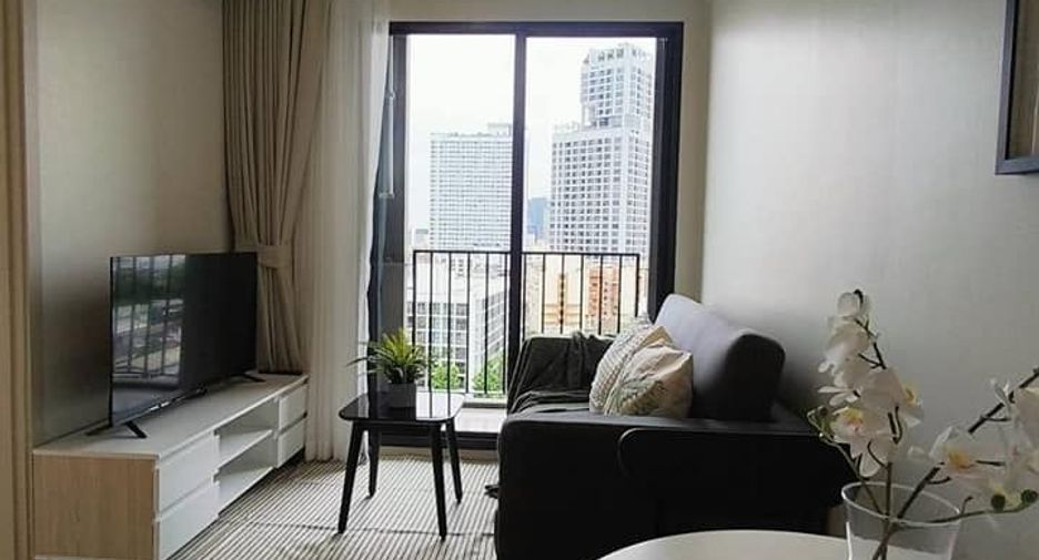 Condo en alquiler de 1 habitaciones en Huai Khwang, Bangkok