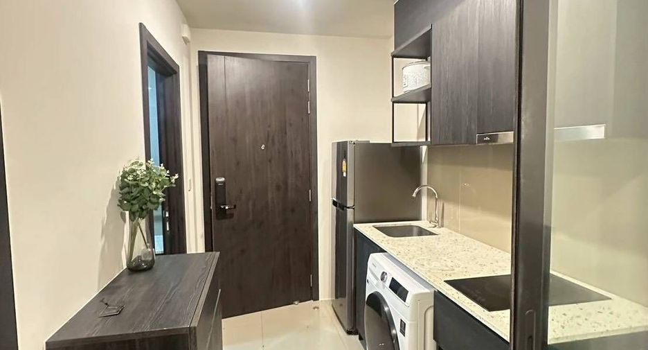 For rent 1 Beds condo in Huai Khwang, Bangkok