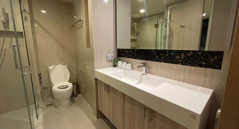 For rent 1 bed condo in Watthana, Bangkok