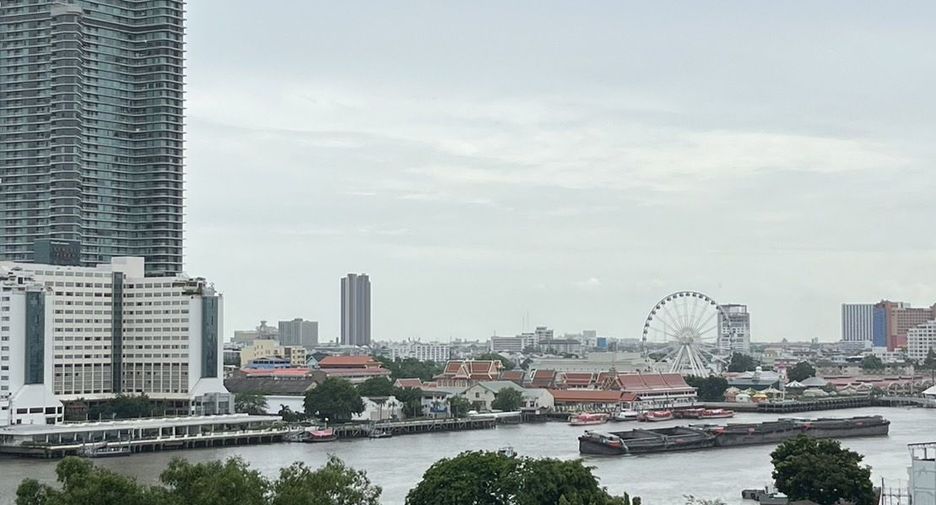 For rent 2 bedrooms condo in Khlong San, Bangkok