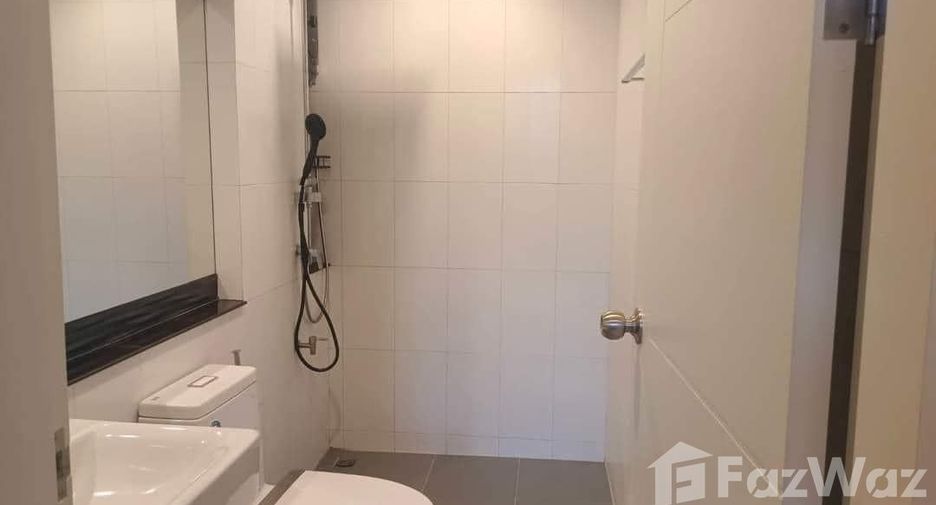 For rent 4 bedrooms townhouse in Prawet, Bangkok