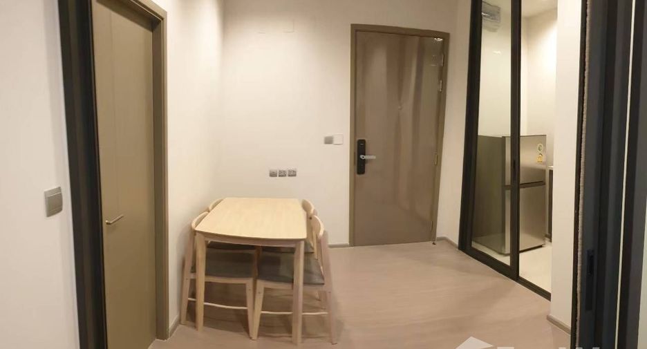 Wohnung zur Miete mit 1 Zimmer in Huai Khwang, Bangkok