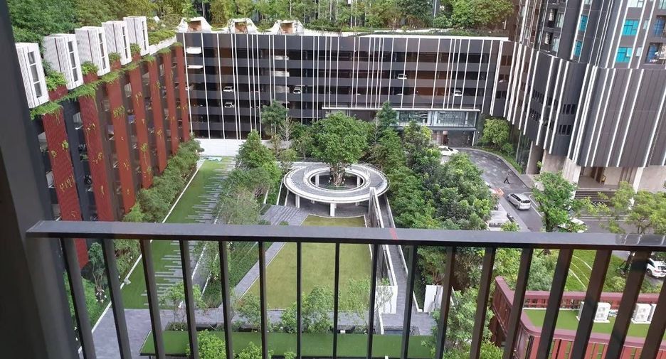 Wohnung zur Miete mit 1 Zimmer in Huai Khwang, Bangkok