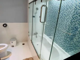 For rent 2 bedrooms condo in Phra Khanong, Bangkok