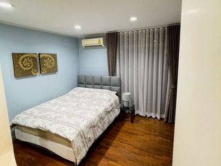 For rent 2 bedrooms condo in Phra Khanong, Bangkok