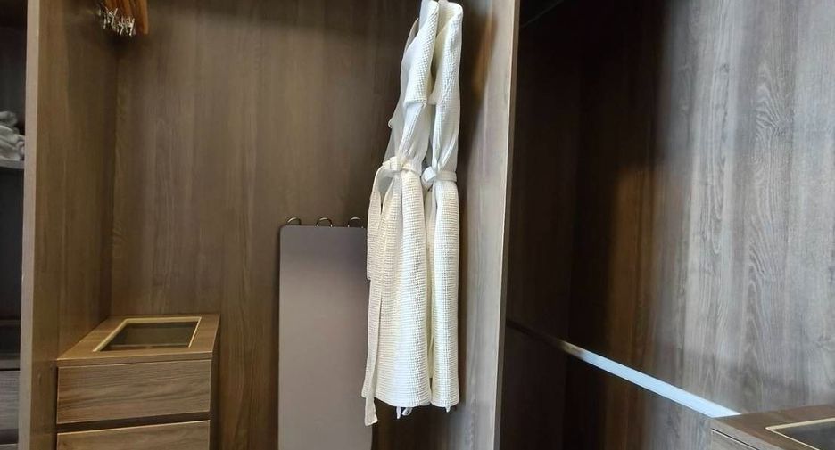 Condo en alquiler de 1 habitaciones en Watthana, Bangkok