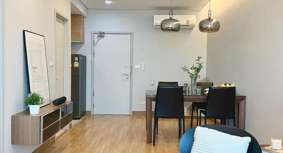 À louer 1 chambre condo à Khlong Toei, Bangkok