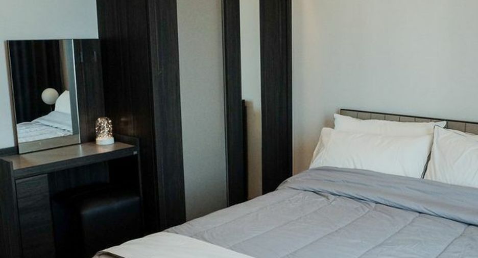 For rent 1 bed condo in Phra Khanong, Bangkok
