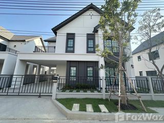 Casa en alquiler de 4 habitaciones en Bang Phli, Samut Prakan