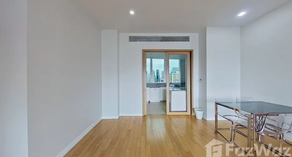 Wohnung zur Miete mit 3 Zimmer in Khlong Toei, Bangkok