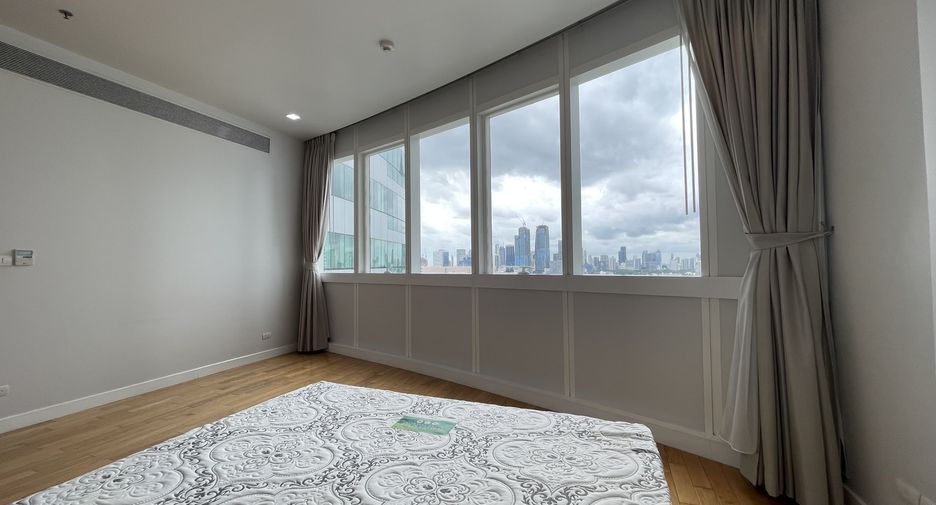 Wohnung zur Miete mit 3 Zimmer in Khlong Toei, Bangkok