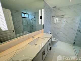Apartment zur Miete mit 3 Zimmer in Watthana, Bangkok