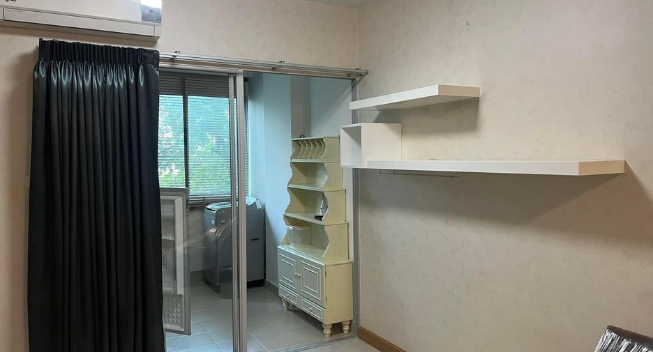 For rent 1 bed condo in Huai Khwang, Bangkok