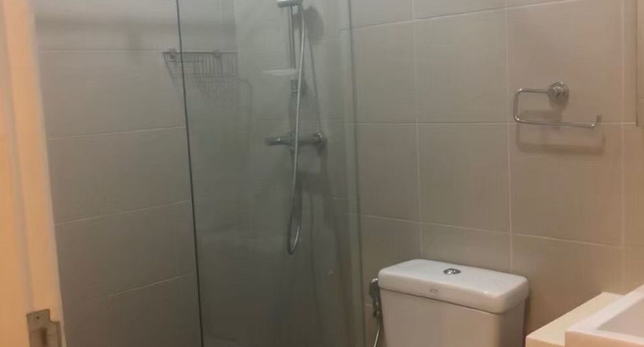 For rent 1 bed condo in Khlong San, Bangkok