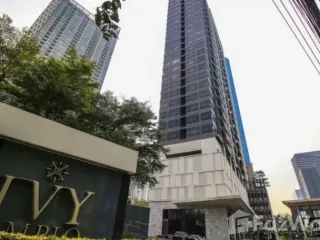 出租 2 卧室 公寓 在 Huai Khwang, 曼谷